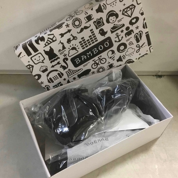 Bamboo Chantel women’s flats - Picture 3 of 3